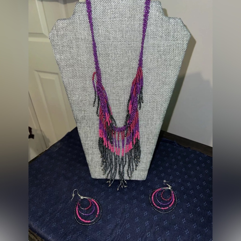 Multicolor Beaded Necklace With Matching Earrings